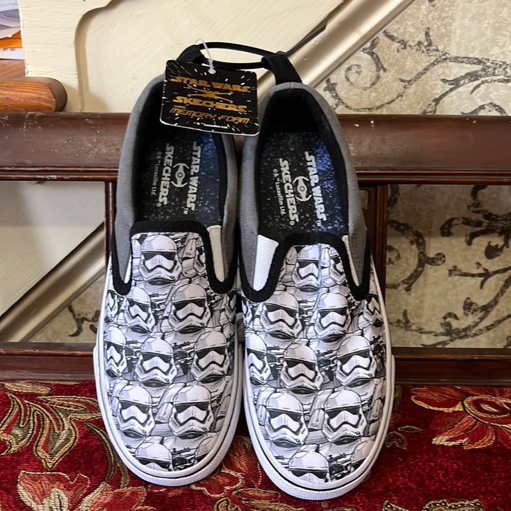 Skechers Star Wars Storm Troopers boys shoes size 1.5